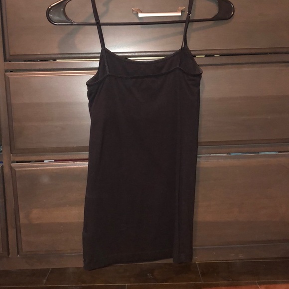 black tank top - Picture 2 of 3